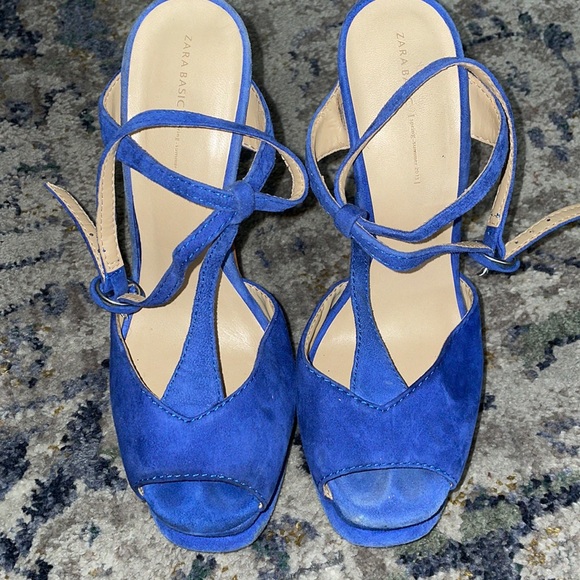 ZARA PLATFORM SUEDE SANDAL! - Picture 1 of 5